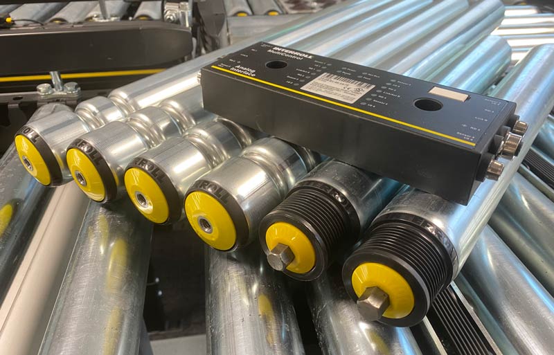 Powered roller conveyor